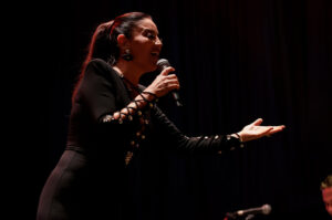 Aşkın Nur Yengi, İstanbul Kültür Yolu Festivali’nde Harun Kolçak’ı Andı