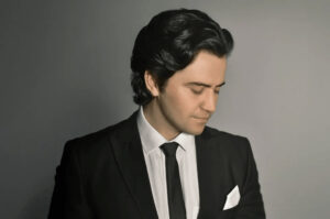 Serhat Aslan, Nostaljik Bir Dokunuşla Yeni Teklisi “Hüzün”ü Yayınladı